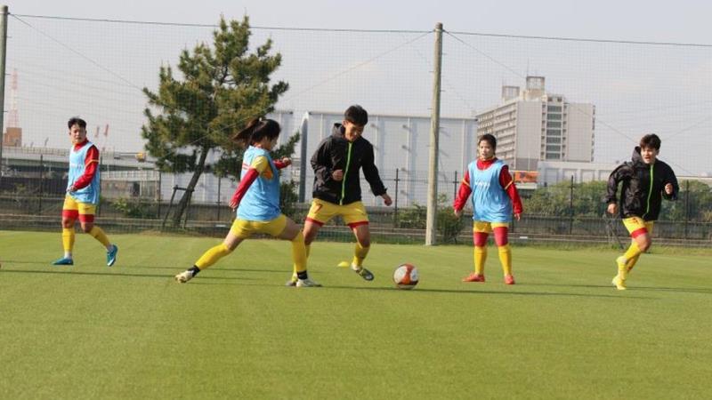 Đội tuyển nữ Việt Nam hào hứng tập huấn tại Nhật Bản.