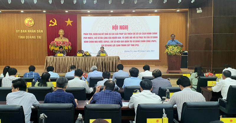 Chủ tịch UBND tỉnh Quảng Trị Võ Văn Hưng đề nghị các ngành, lĩnh vực, địa phương cần đề ra cách giải quyết cụ thể trong thực hiện các chỉ số cạnh tranh.
