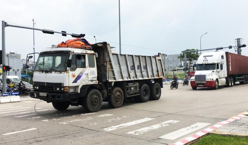 TP Đà Nẵng cho tạm ngưng hoạt động đối với một số loại xe ô-tô tải vào các khu giờ cao điểm trong 3 ngày 27, 28 và 29-6.