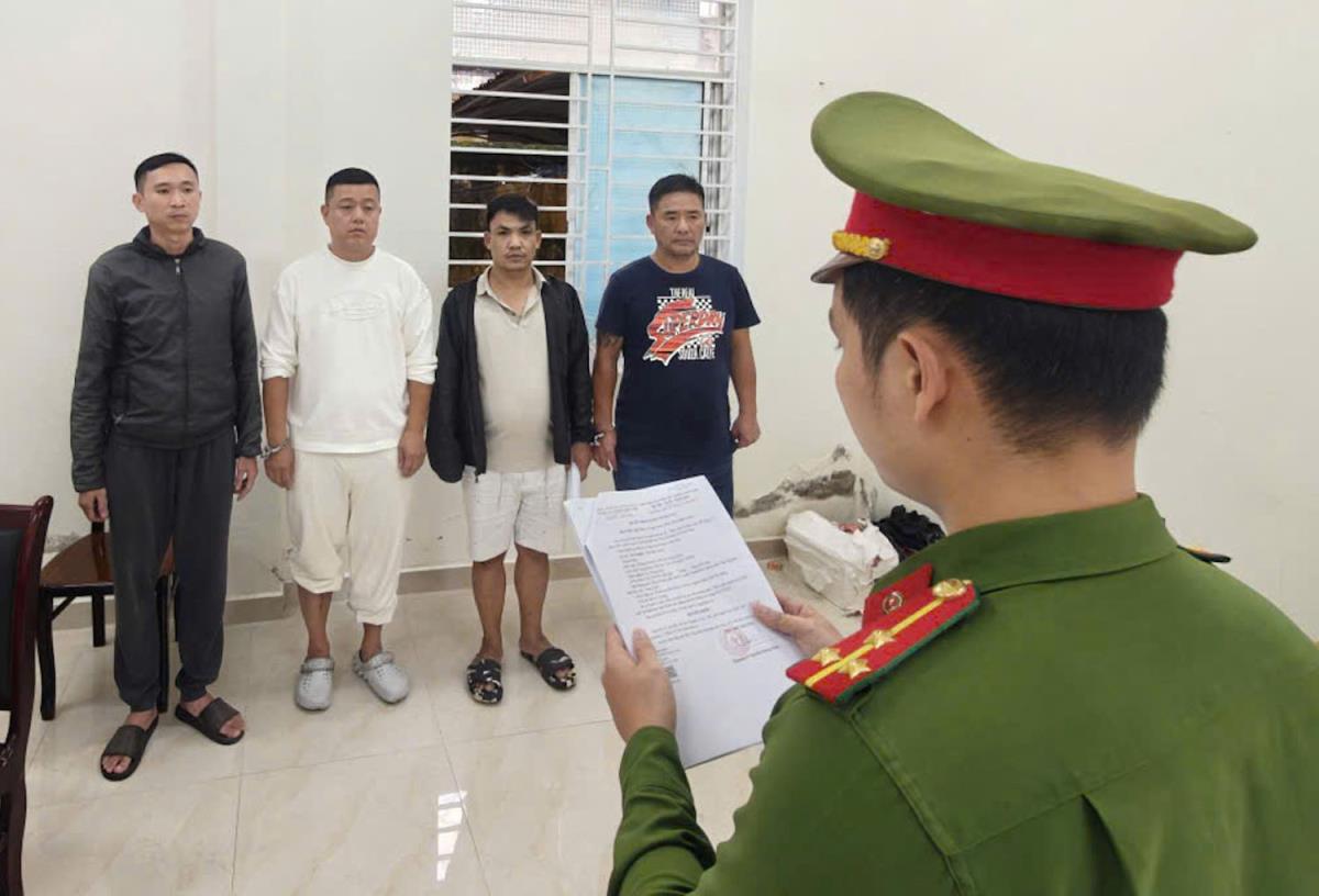 Các “tay chân” được Ma Xingfa thuê làm việc, gồm: Hứa Phú Đức, Nguyễn Thành Trung và Mai Thanh Duy (từ trái qua).