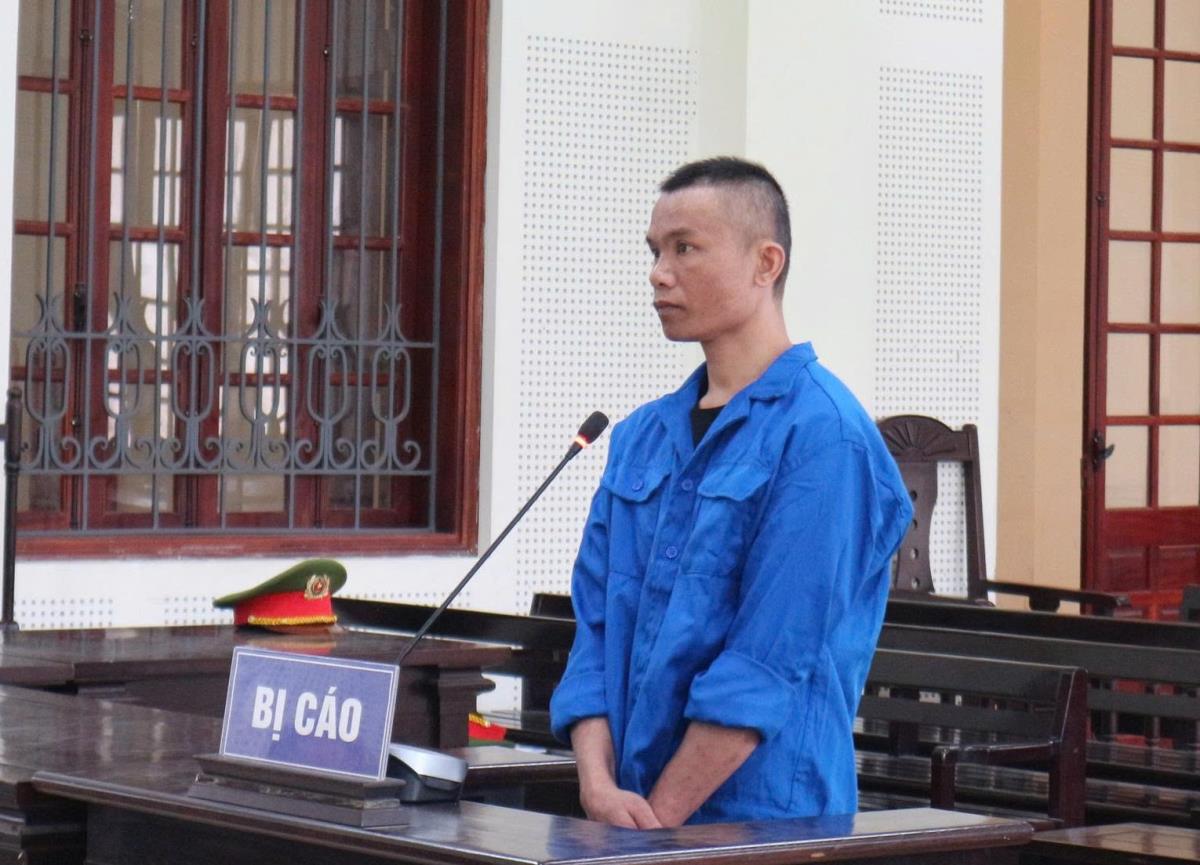 Bị cáo Hà Văn Hia tại tòa.