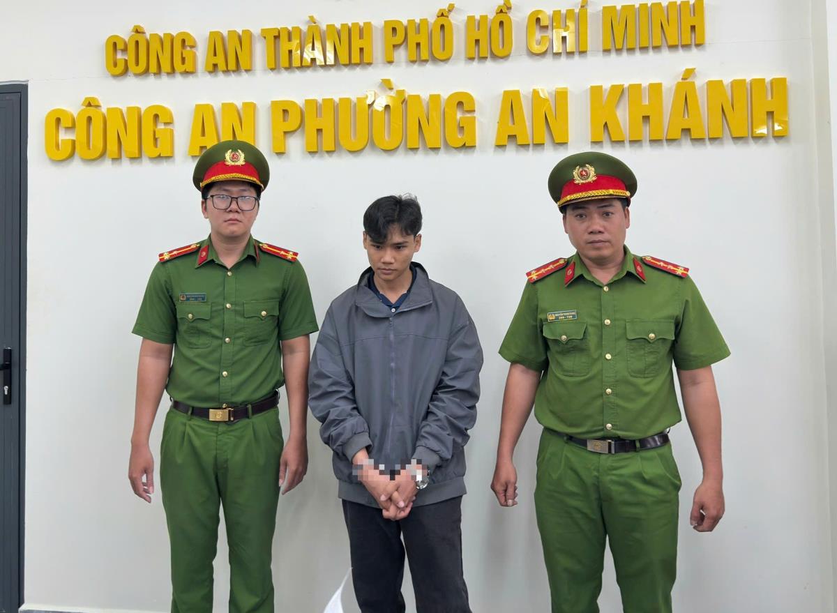 Nguyễn Lê Bá Quốc bị bắt vì trốn thuế - Ảnh: Công an TP.HCM