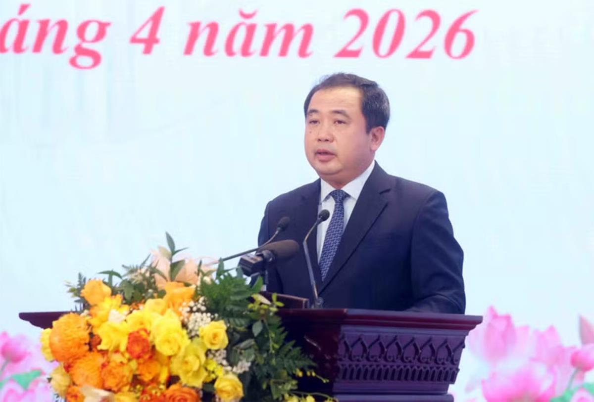 Đại úy Nguyễn Hoài Nam