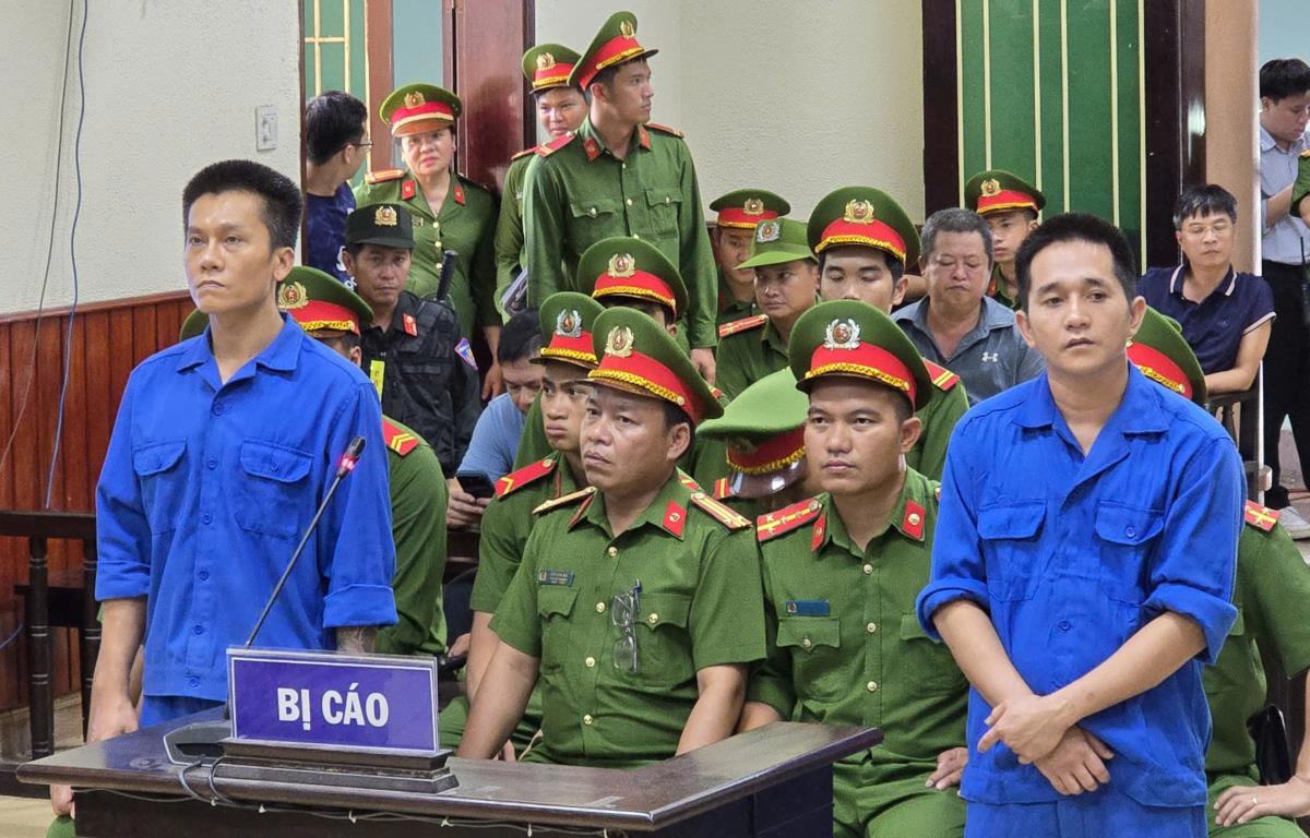 Hai bị cáo Phạm Anh Tài và Lê Văn Ân tại phiên xét xử.