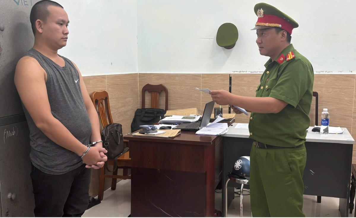 Đối tượng Lê Cảnh Hòa bị khởi tố, bắt tạm giam.