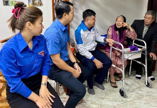 Tuổi trẻ Đà Nẵng tri ân Mẹ Việt Nam Anh hùng nhân dịp Xuân Ất Tỵ 2025