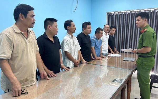 Tàn lụi theo bóng lăn Euro