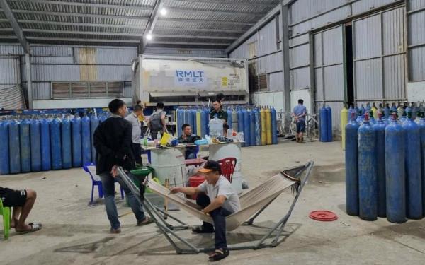 Phát hiện vụ vận chuyển khí cười cực lớn