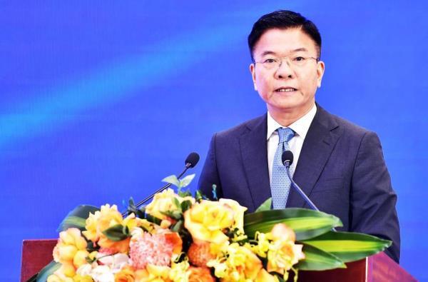 Chung tay giải quyết các vấn đề pháp lý, góp phần tạo dựng môi trường đầu tư kinh doanh thuận lợi