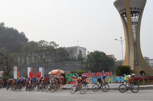 Khai mạc Cuộc đua xe đạp toàn quốc Cúp Truyền hình TPHCM lần thứ 36