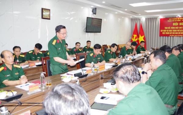 Thống nhất phương án sáp nhập Bộ CHQS Đà Nẵng và Quảng Nam