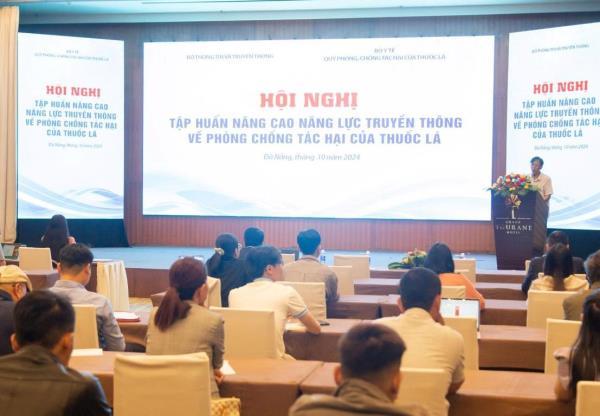Tập huấn nâng cao năng lực truyền thông về phòng chống tác hại của thuốc lá
