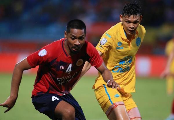 Cao Pendant Quang Vinh chính thức có quốc tịch Việt Nam, cơ hội tăng cường sức mạnh đội tuyển Quốc gia