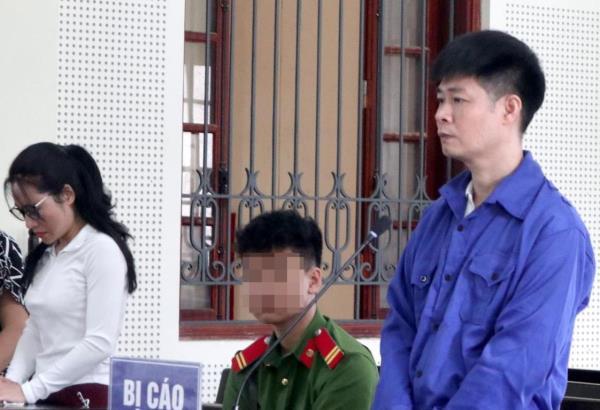 Vợ chồng câu kết lừa tiền tỷ