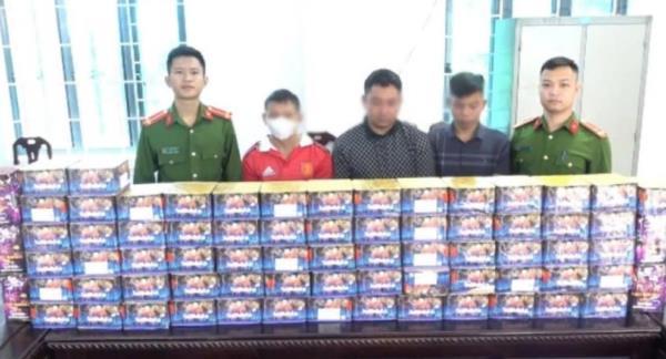 Phá đường dây mua bán pháo lậu xuyên quốc gia