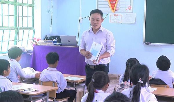 Miền núi Quảng Nam khó khăn do thiếu giáo viên