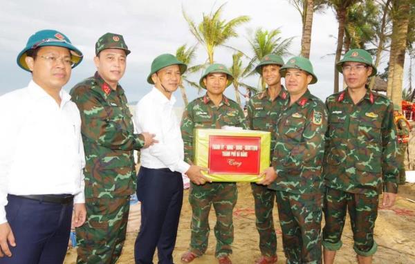 Lãnh đạo Thành ủy Đà Nẵng thăm, kiểm tra khắc phục hậu quả mưa lũ