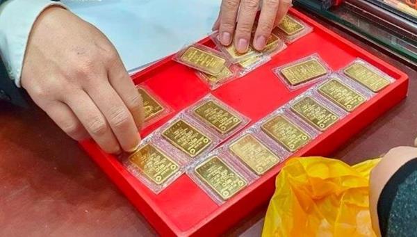 Đấu thầu thành công 3.400 lượng vàng, giá hơn 81 triệu đồng/lượng