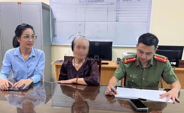 Kịp thời can ngăn cụ bà chuyển 450 triệu đồng cho đối tượng lừa đảo