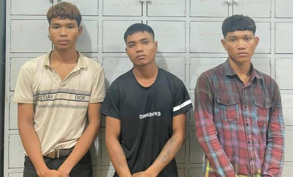 Đánh không được thì cướp