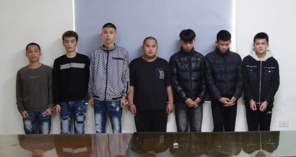 Truy xét nhóm thanh niên chém người trọng thương rồi bỏ trốn