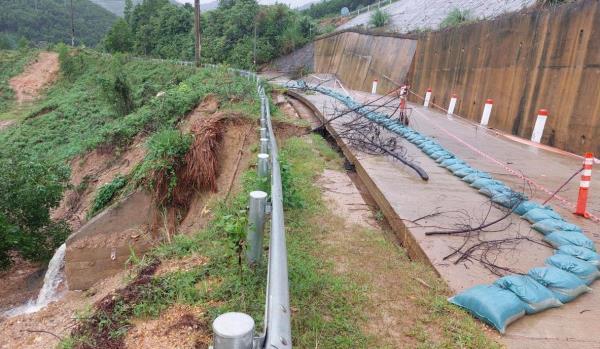 Khổ vì đường ĐT601