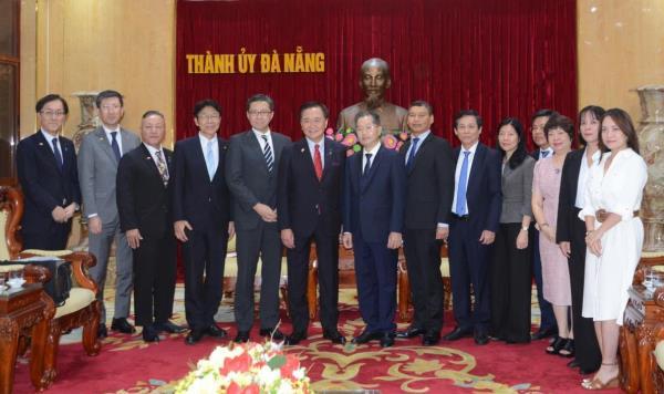 Bí thư Thành ủy Đà Nẵng Nguyễn Văn Quảng tiếp Thống đốc tỉnh Kanagawa Nhật Bản Kuroiwa Yui