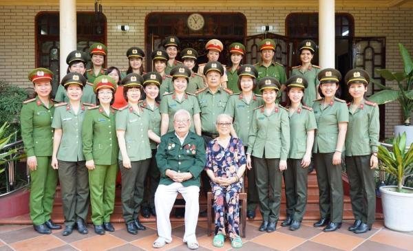 Phụ nữ Công an TP Đà Nẵng bản lĩnh, nhân văn, đoàn kết, sáng tạo, xứng tầm giai đoạn mới