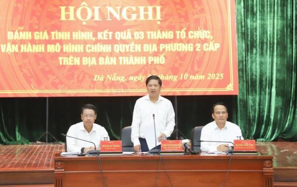 Giữ vững tinh thần đoàn kết, thống nhất vì nhân dân phục vụ