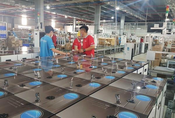 Đồng hành, chia sẻ cùng doanh nghiệp vượt bão