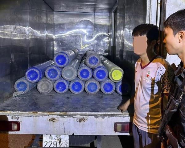 Vận chuyển khí cười