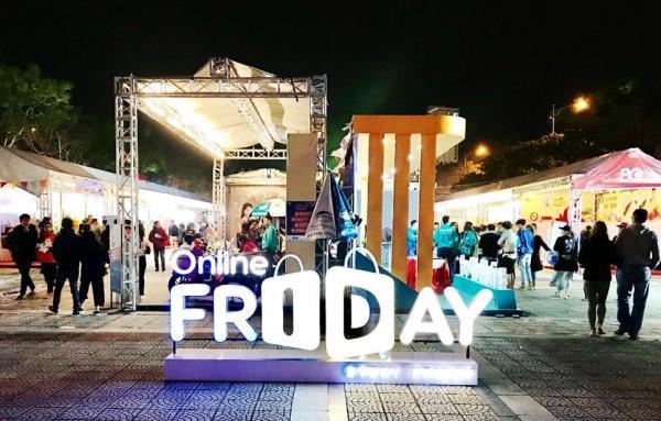 Tổ chức Phiên chợ thanh toán không dùng tiền mặt kết hợp phát động Ngày mua sắm trực tuyến Việt Nam năm 2023