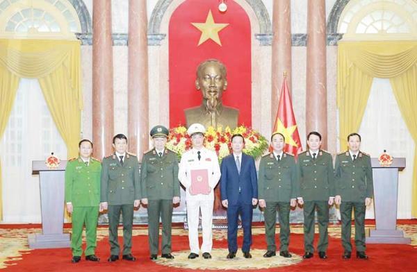 Thăng cấp bậc hàm Thượng tướng đối với Thứ trưởng Bộ Công an Nguyễn Duy Ngọc