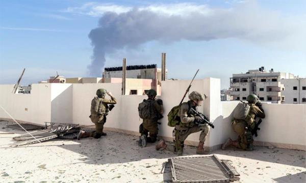 Israel không kích Gaza trong đêm Giáng sinh