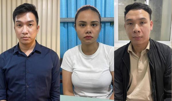 Bắt nhóm trộm thẻ tín dụng của khách trong Spa