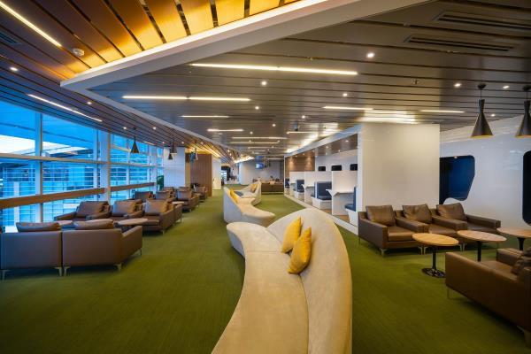 Chỉ sau 9 tháng, nhà ga quốc tế Đà Nẵng được tăng hạng, đạt 5 sao theo tiêu chuẩn của Skytrax