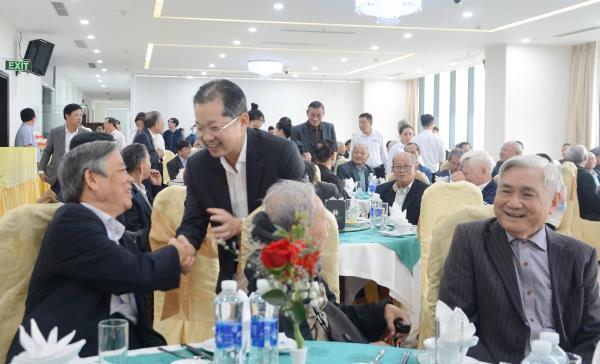Lãnh đạo thành phố Đà Nẵng gặp mặt cán bộ hưu trí cao cấp
