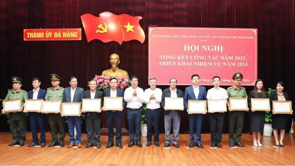 Tập trung chỉ đạo những vấn đề liên quan đến chế độ, chính sách, quyền và lợi ích chính đáng của người lao động