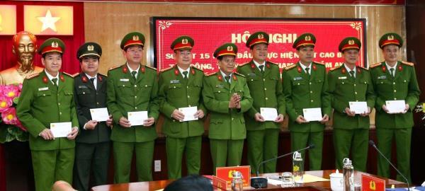 Triệt xóa 36 vụ việc, với 150 đối tượng đánh bạc và tổ chức đánh bạc