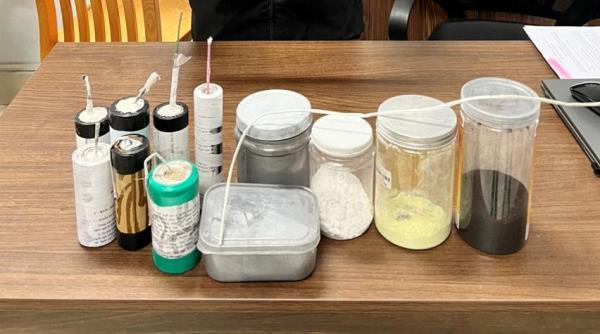 Xử lý hành vi chế tạo pháo