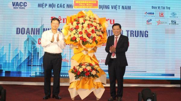 Chủ tịch HĐND TP Đà Nẵng gặp mặt Hiệp hội các nhà thầu xây dựng miền Trung nhân ngày Doanh nhân Việt Nam 13-10
