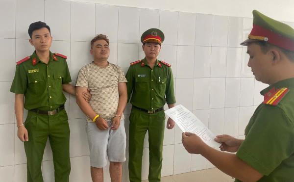 Khởi tố kẻ giết người yêu trong nhà nghỉ