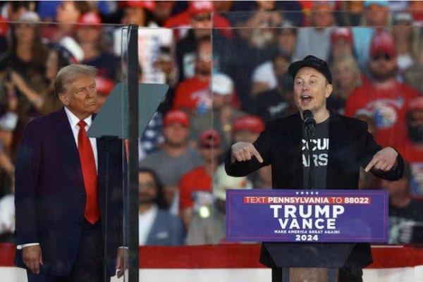 Tỷ phú Elon Musk bác thông tin từng là lao động chui