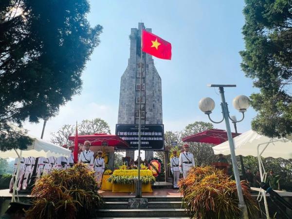 Công an tỉnh Đắk Nông phối hợp Công an tỉnh Vĩnh Phúc tổ chức Lễ truy điệu và an táng liệt sĩ Đỗ Anh Đào