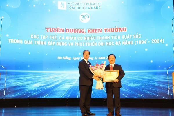 Xứng tầm một Đại học vùng trọng điểm quốc gia