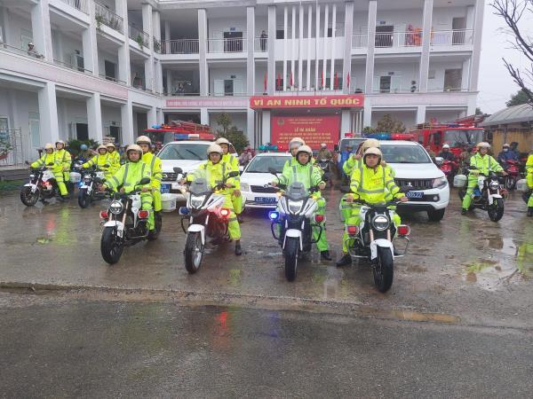 Công an huyện Hòa Vang ra quân trấn áp tội phạm, đảm bảo an ninh trật tự dịp Lễ Noel, tết Dương lịch, tết Nguyên đán năm 2025