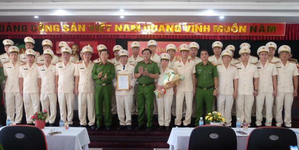 Công an các quận công bố quyết định của Giám đốc Công an TP Đà Nẵng về công tác cán bộ