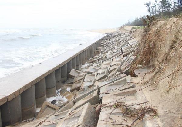 Quảng Nam đề nghị Trung ương hỗ trợ 800 tỷ đồng đầu tư xây dựng kè biển Tam Thanh