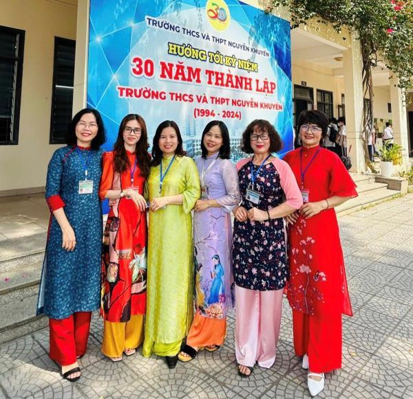 Phụ nữ Đà Nẵng hưởng ứng Tuần lễ áo dài năm 2024