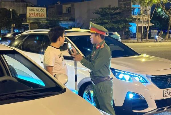 Quận Liên Chiểu tăng cường đảm bảo trật tự giao thông, trật tự đô thị